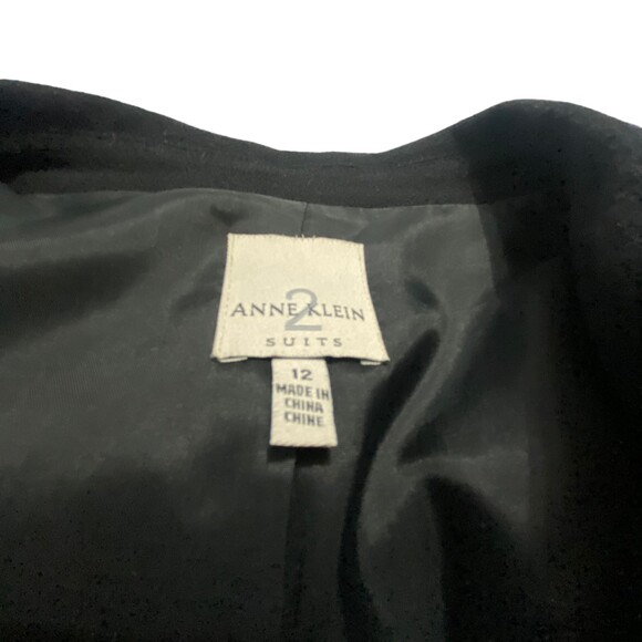 Anne Klein 3 button Shoulder Pads Jacket Blazer Suit Black Size 12 Career Wool - Picture 8 of 12